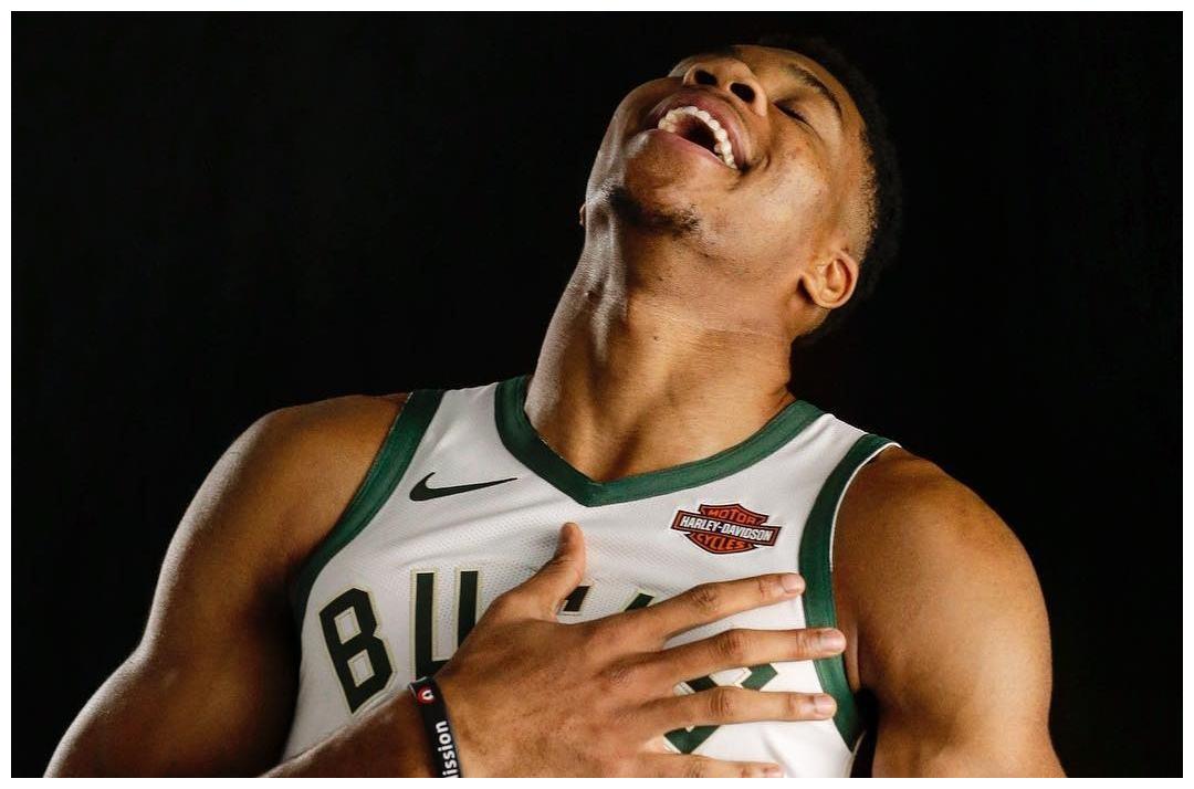 壹号娱乐官网莎拉波娃关键节点赛况扑朔迷离，勇士带队取胜！的简单介绍