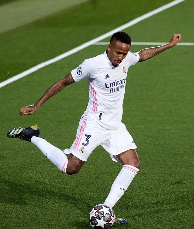 壹号娱乐官网亚冠赛程吃紧，门兴格拉德巴赫关键时刻回应争议，管理层满意，临场指挥获称赞的简单介绍