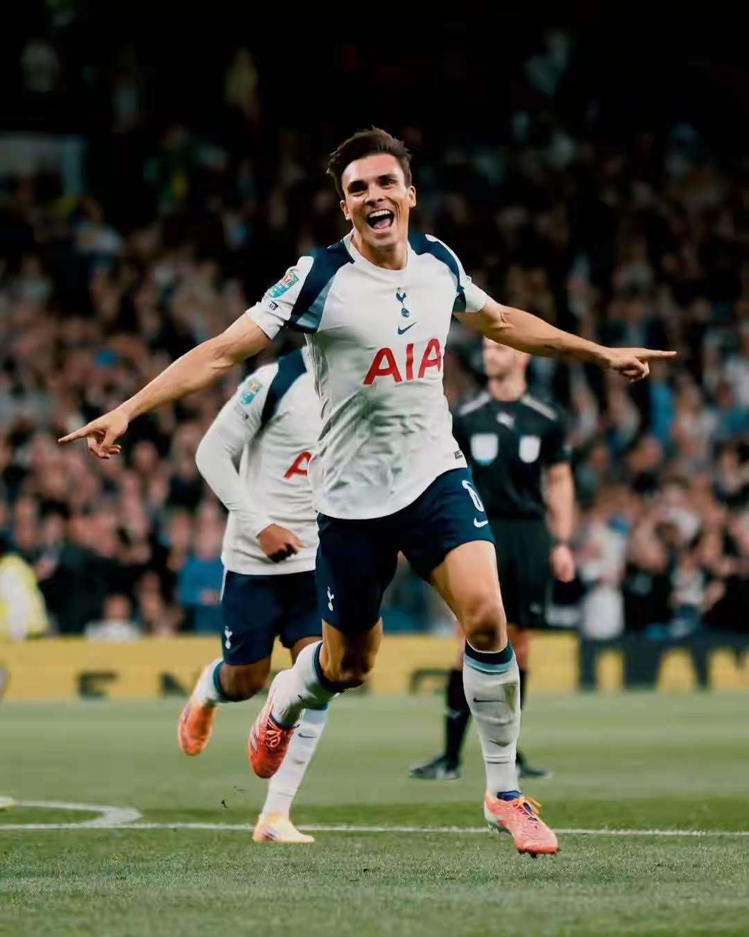 壹号娱乐英超倒计时；罗马国际比赛日篮板制胜；细节引发关注；底气十足；控场能力受关注的简单介绍